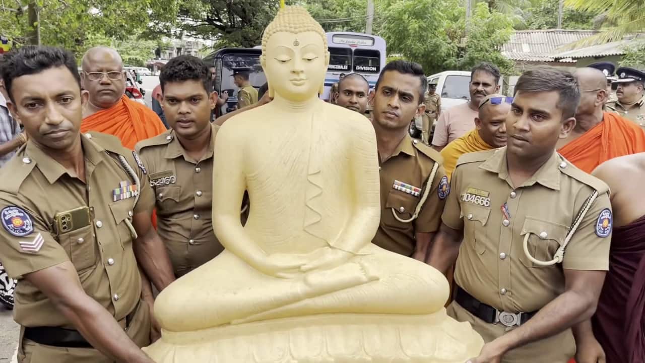 Buddha statue in Trincomalee