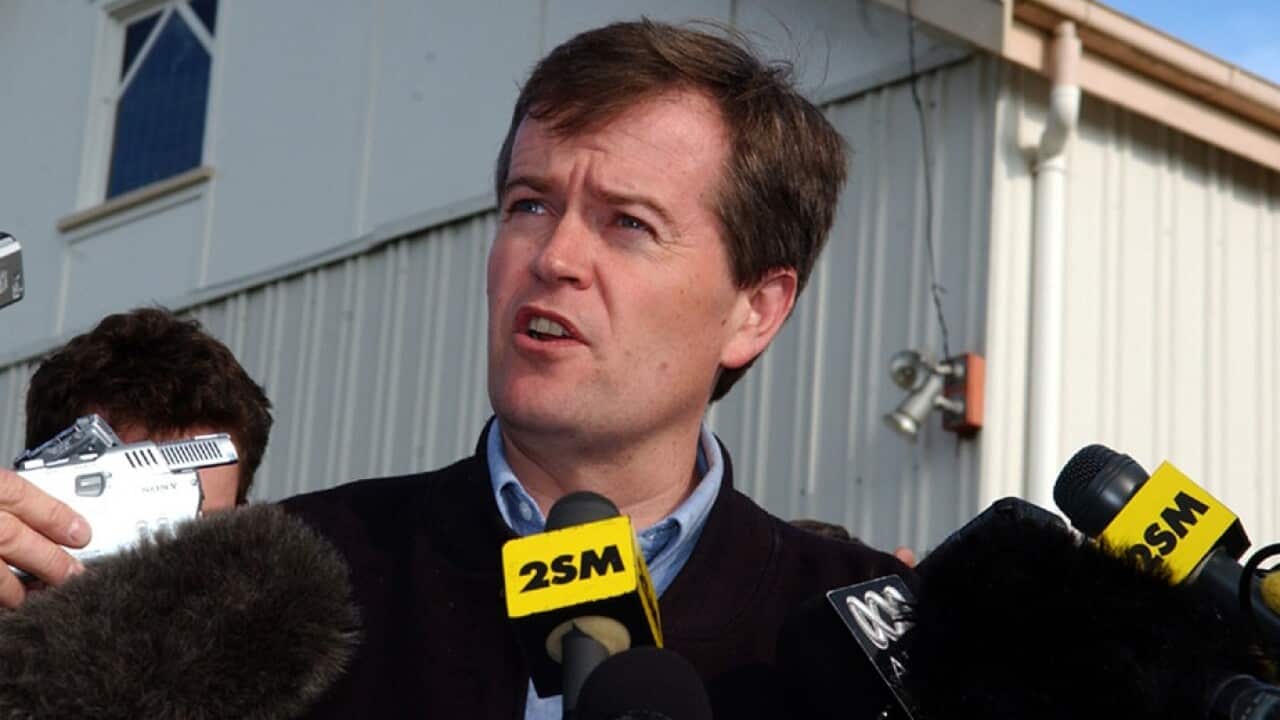 Bill Shorten speaks to the media in Beaconsfield in 2006.