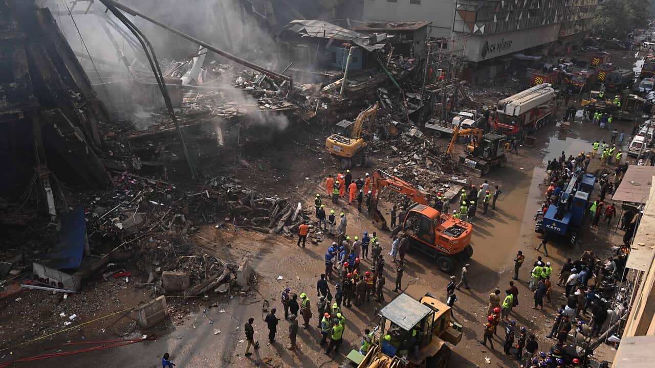 Fire at Gul Plaza in Karachi