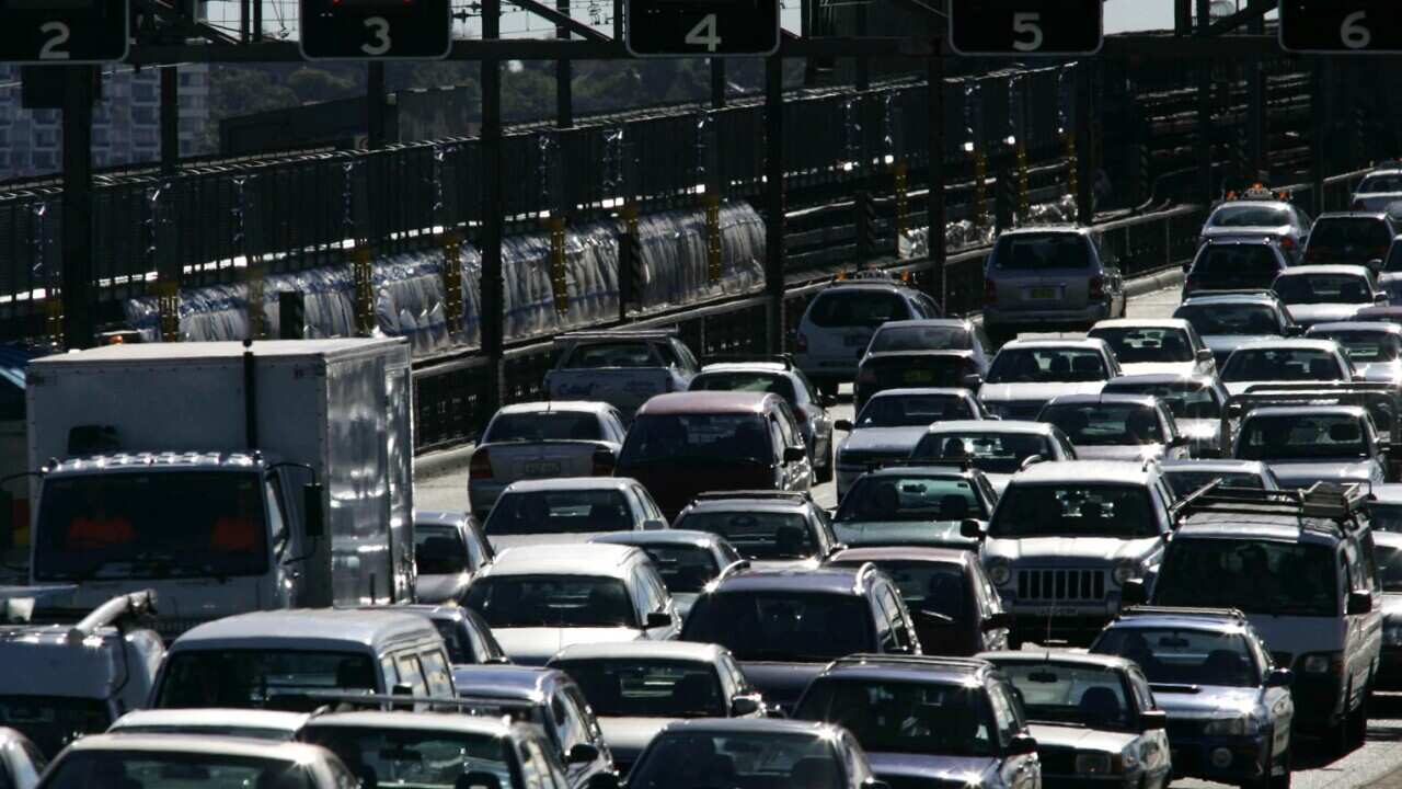 Cars banked up on Sydney's Harbour Bridge
