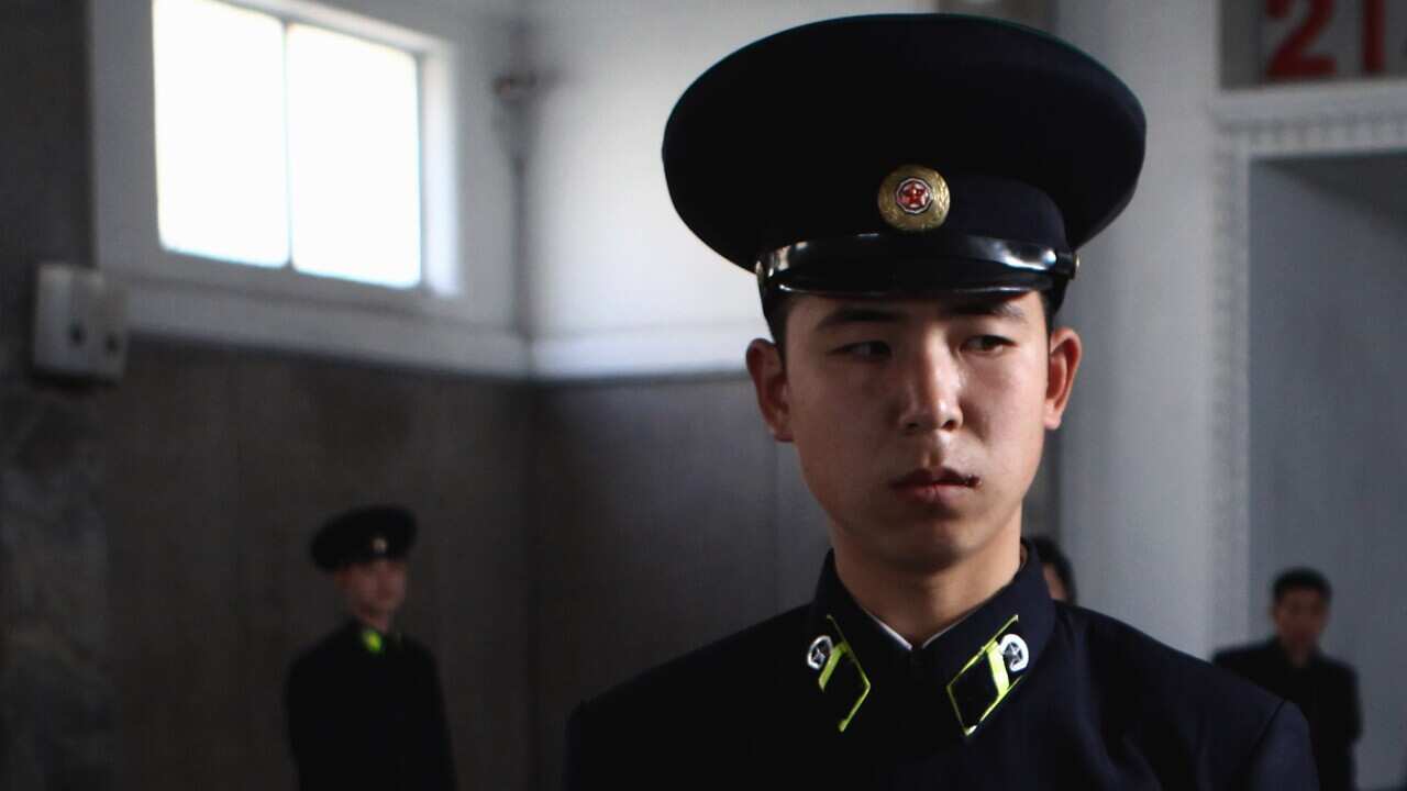 North Korean police-001.jpg
