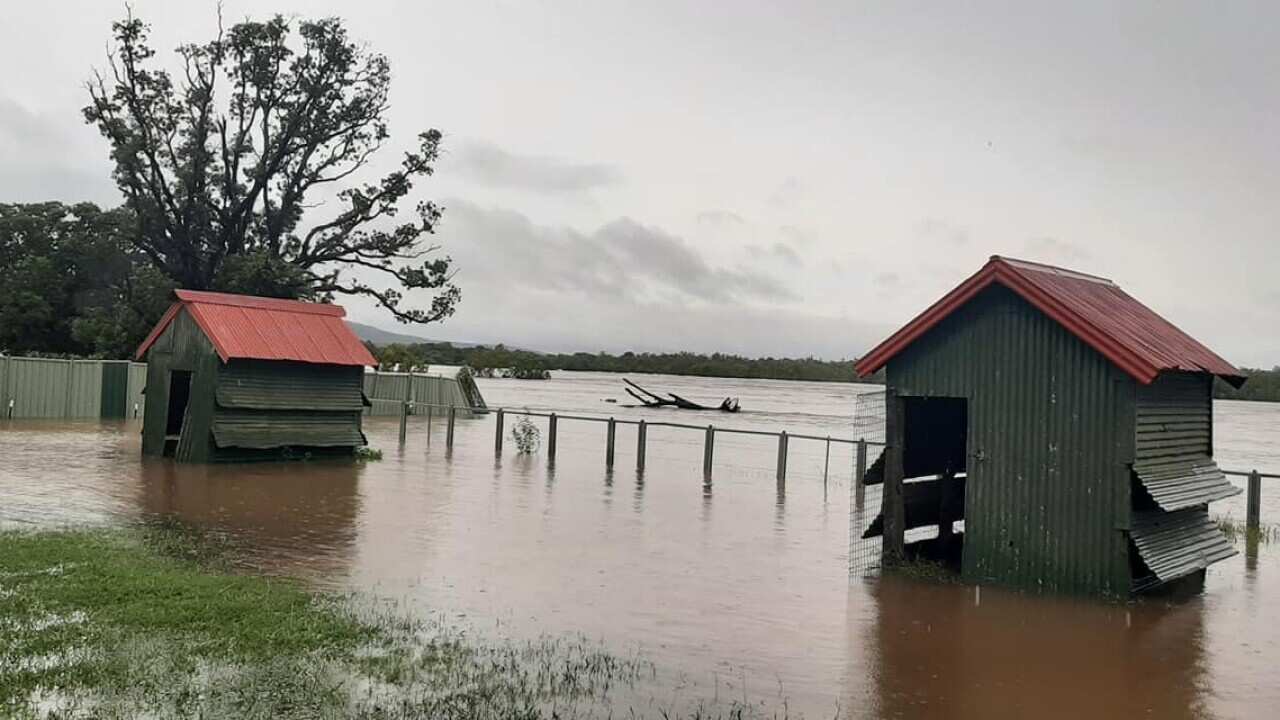 NT FLOODS