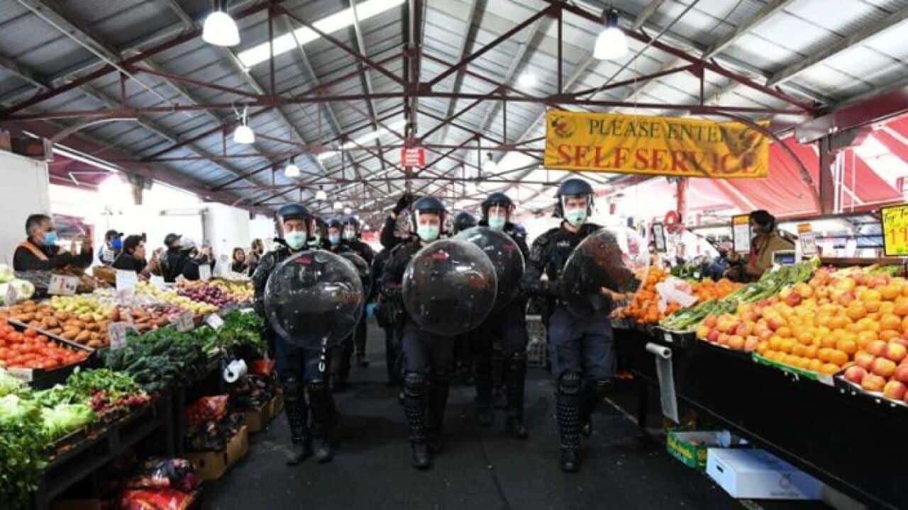 Това не е военна зона в град от третия свят. Това е Виктория маркет – Мелбърн, 13 септември 2020 г.