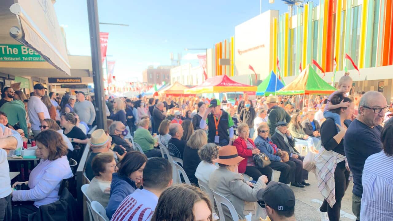 Il Ferragosto a Five Dock ha attratto migliaia di persone.