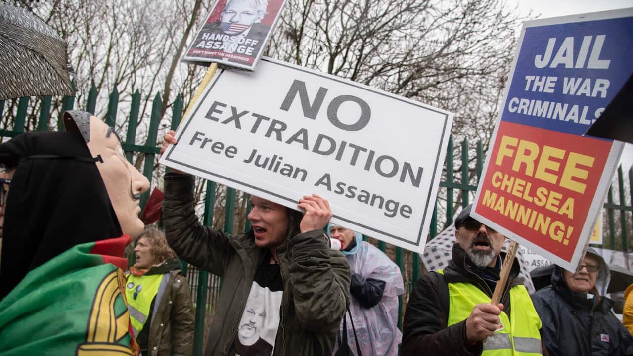 Supporters of Julian Assange outside Belmarsh Magistrates' Court in Woolwich, London, UK