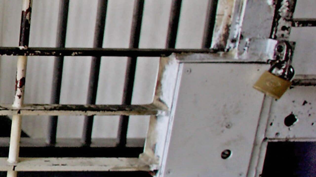prison_bars_generic_1905090_afp_getty_B_252104079