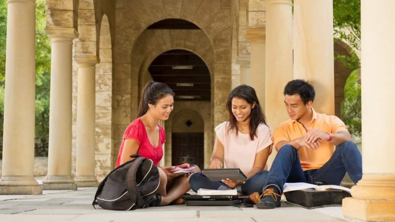 Wanafunzi wajadiliana chuoni