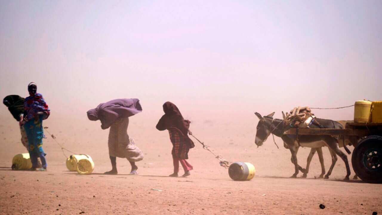 kenya_famine_220711_L_Ap_1378931790