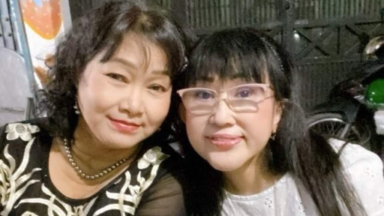 Nghệ sĩ Hồng Phượng và Ngọc Hà.png