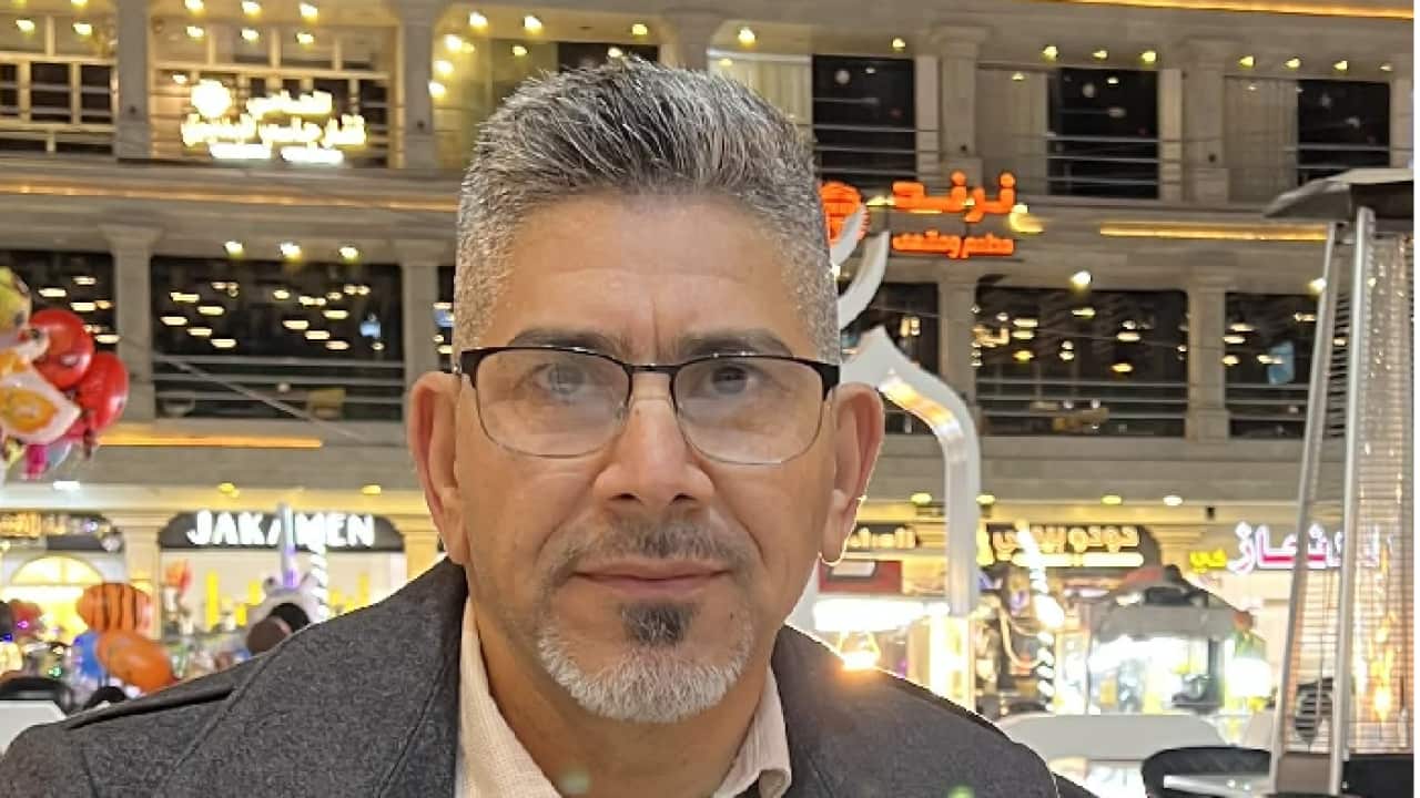 الناشط أحمد الشمري خلال زيارته الحالية للعراق.png