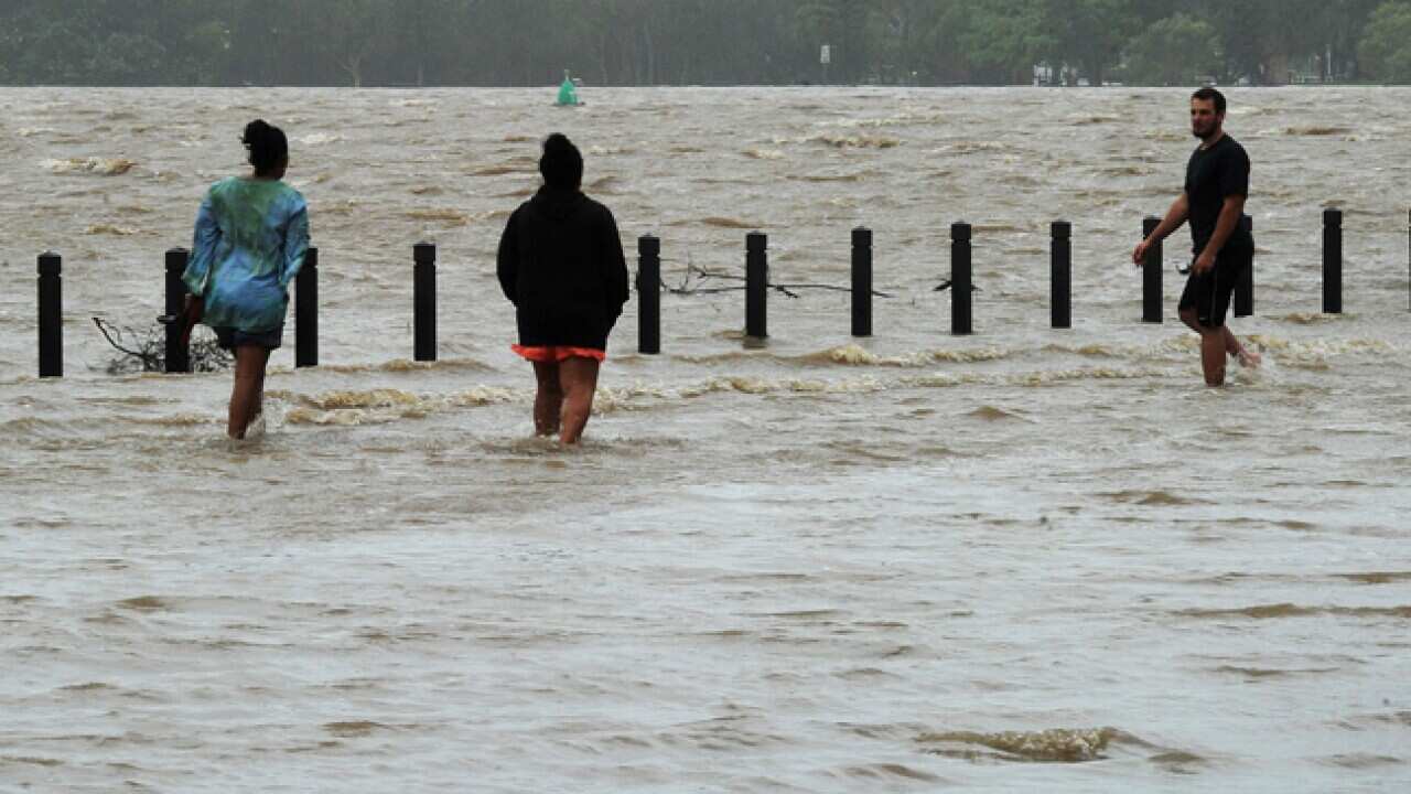 nsw_floods_L_aap_611983
