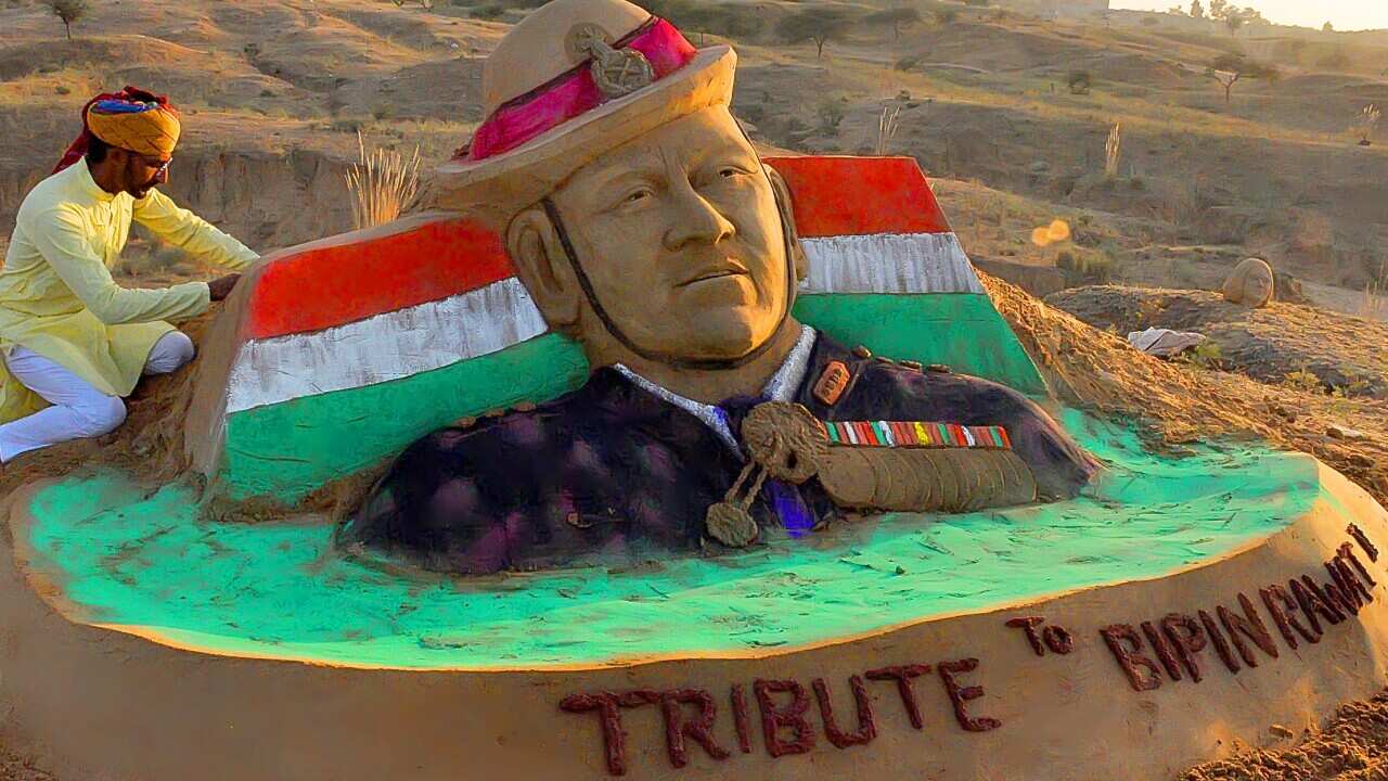 Indian Sand artist Ajay Rawat create sand art to pays tribute to CDS Gen Bipin Rawat, who died in an IAF's MI-17V5 Helicopter crash in Tamil Nadu yesterday, at Pushkar, Rajasthan, India on 09 December 2021.
