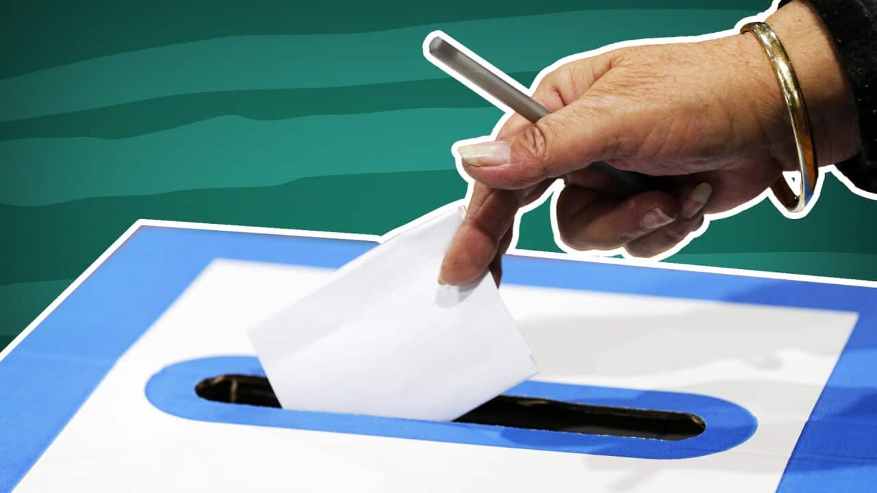 R2R PODCAST GFX VOTING 2_GREEN.jpg