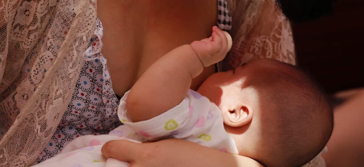 Breastfeeding reduces the risk of breast cancer, researchers say