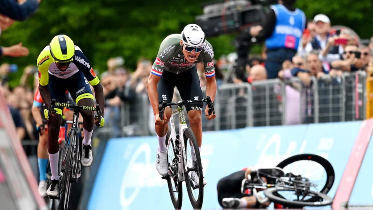 Biniam Girmay at the Giro