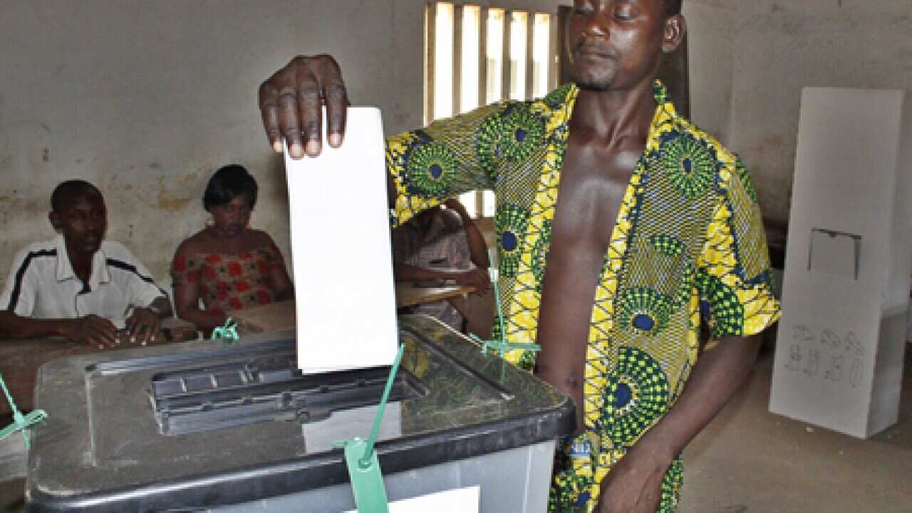 togo_vote_b_100307_epa_554494099