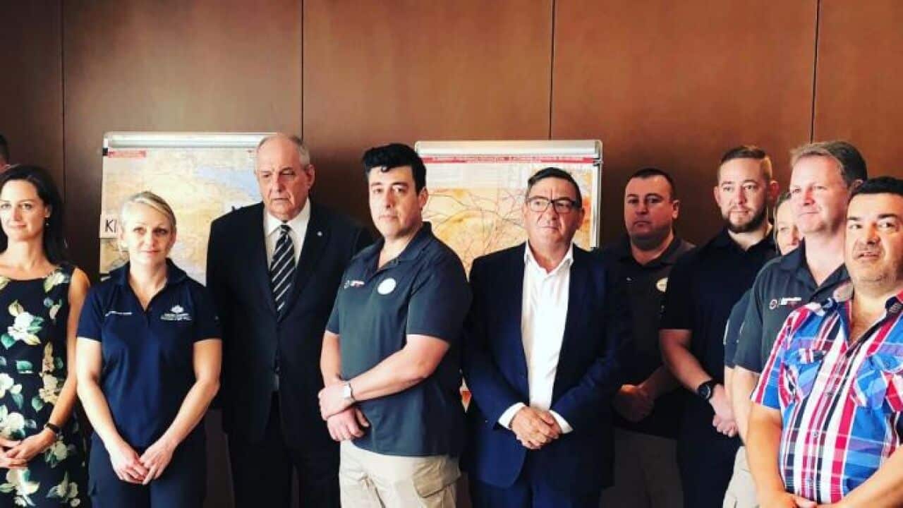 Australia helps Greece