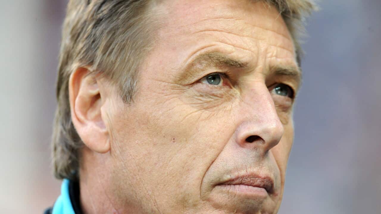 Bombers coach Mark Thompson.