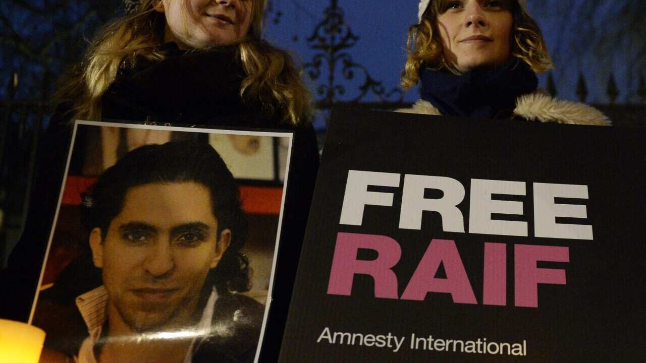 Saudi Arabia again postpones blogger lashing 