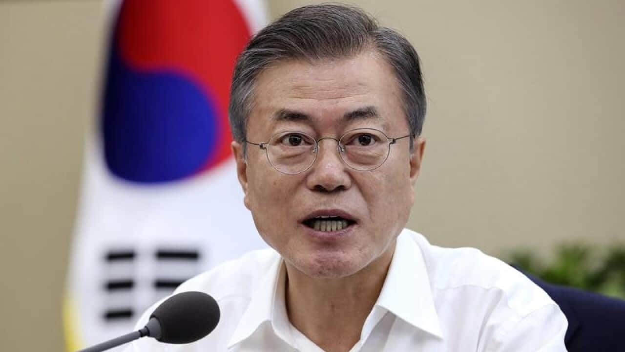 South Korean President Moon Jae-in says Seoul is willing to resume economic co-operation with North Korea.