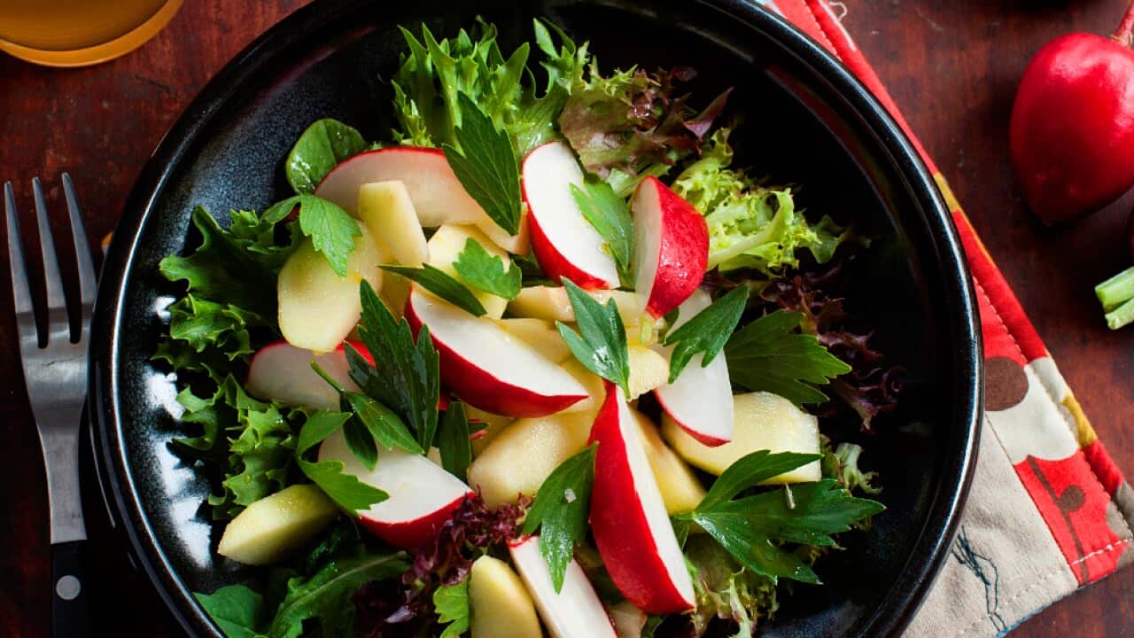 Apple and radish salad with walnut oil