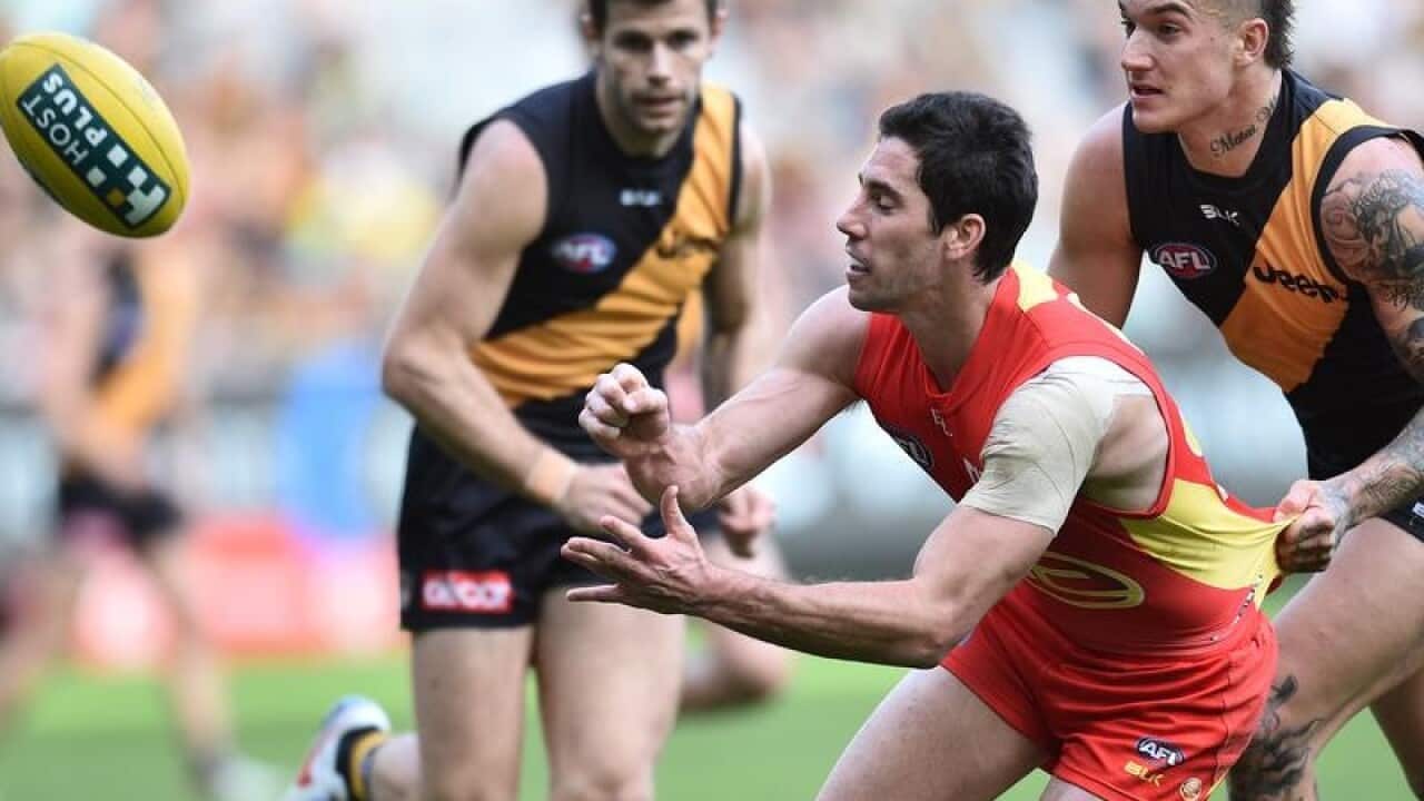 Michael Rischitelli of the Suns