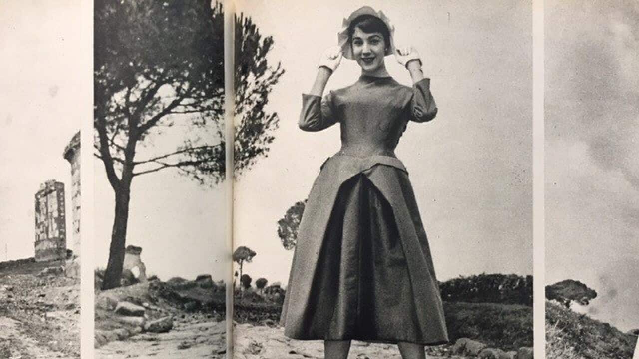 Terry Paliani 7 Prima foto scattata a Roma nel 1954 con un abito di Simonetta..jpg