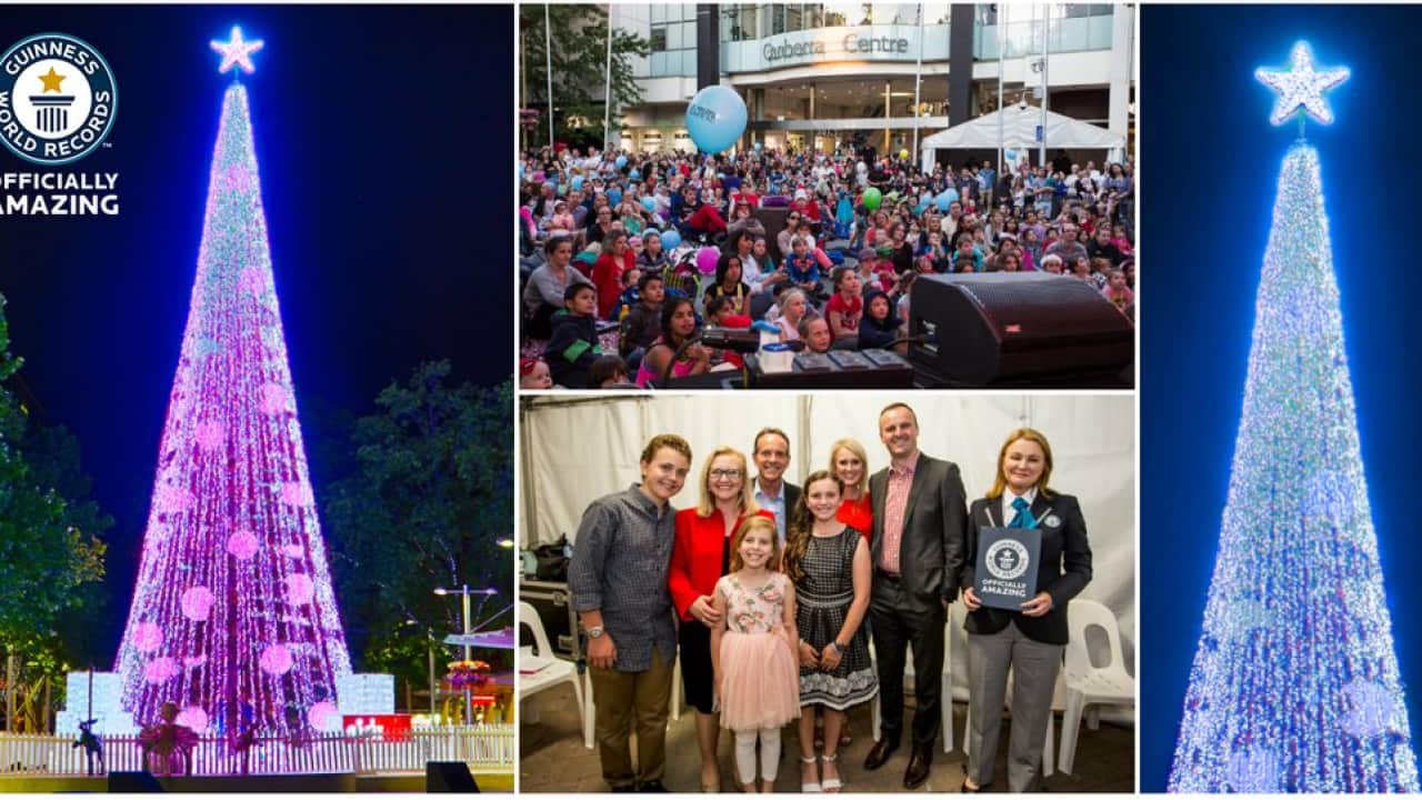 Canberra Christmas lights smash world record SBS News
