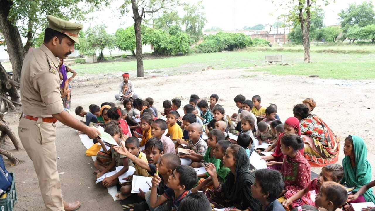 Hindi_police-school.mp3