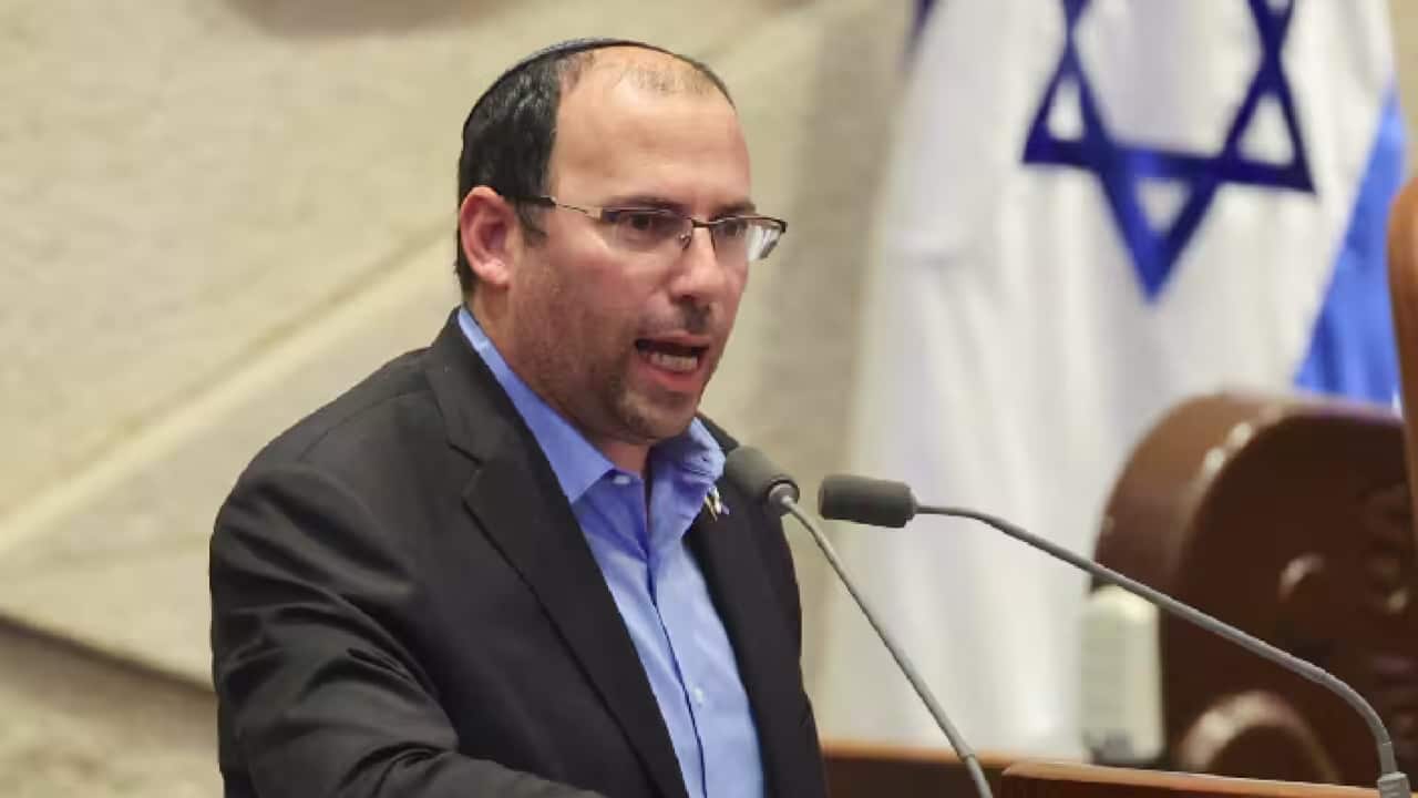 Simcha Rothman.png