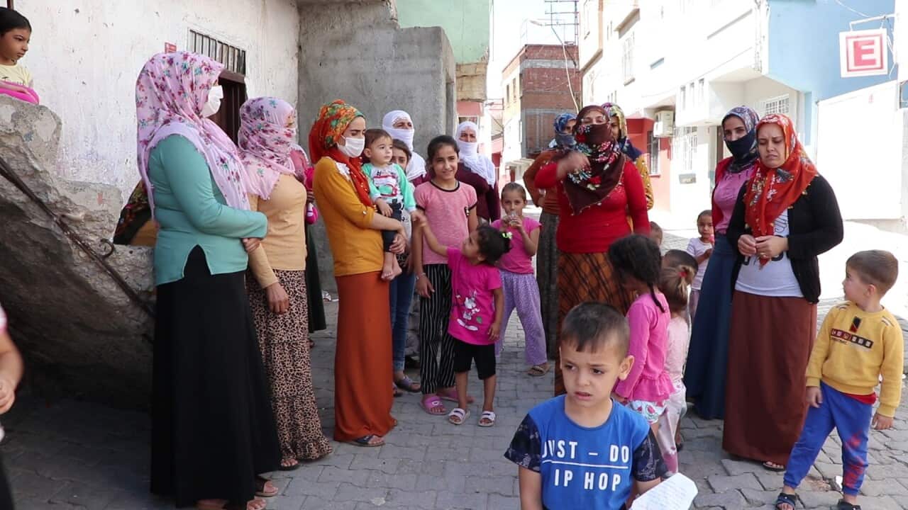 A group of unhappy mothers over not rebuilding school