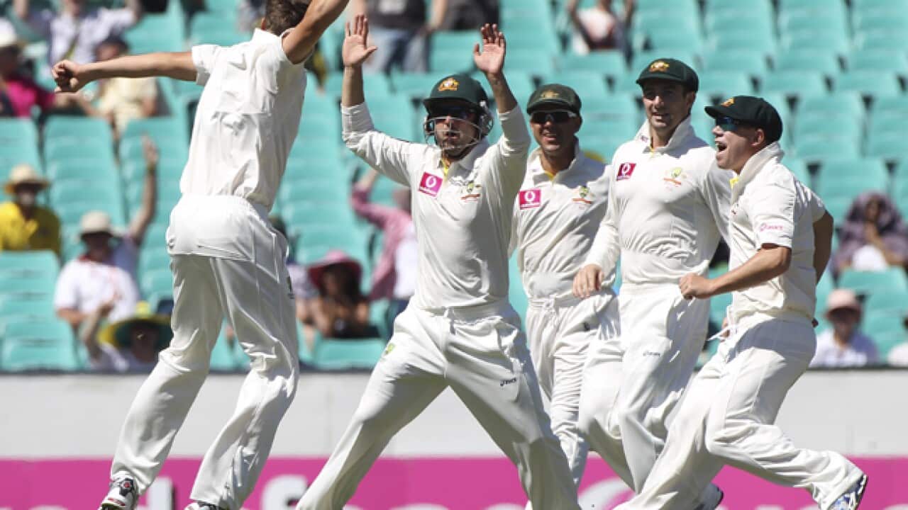 pattinson_james_cricket_test_scg_b_120103_ap_1186460748
