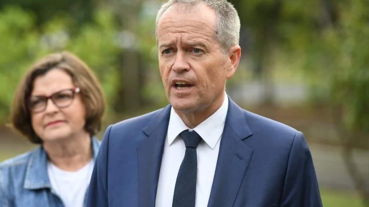 Bill Shorten (R) with Batman candidate Ged Kearney