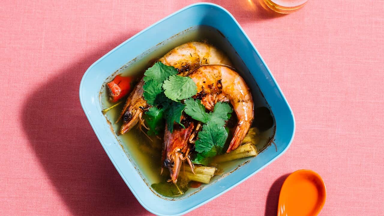 Hot and sour prawm soup with young coconut (tom yum)