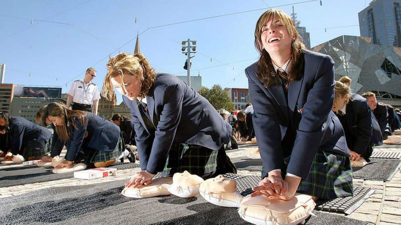 nepali_settlement_guide_firstaid_100323.mp3