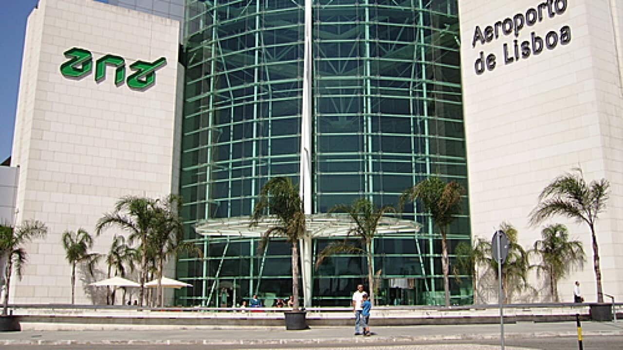 Segundo testemunhos, momentos antes de morrer no aeroporto de Lisboa, Ihor Homenyuk tinha as mãos atrás das costas presas com algemas de metal.