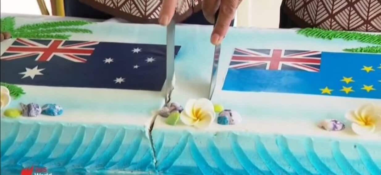 Tuvalu citizens enter Australian visa lottery as rising oceans swallow island