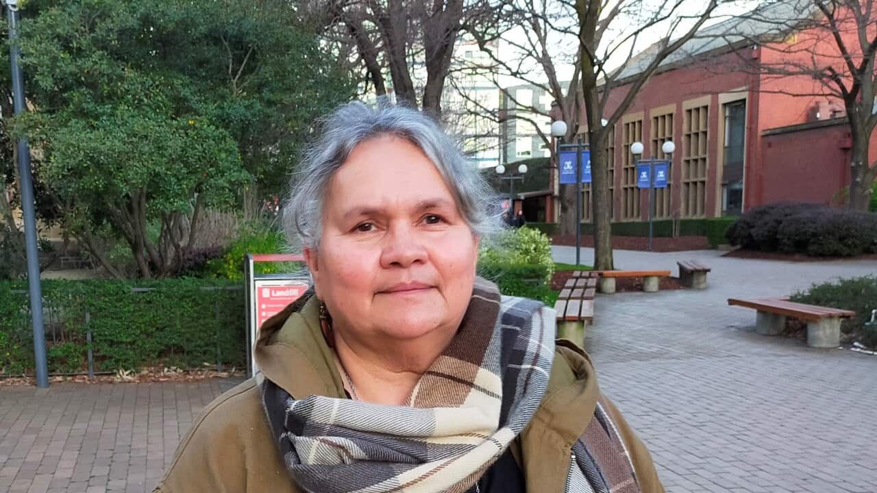 Dr Debra Dank.jpg