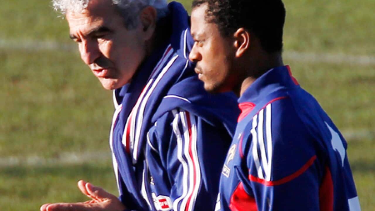 france_demenech_world_cup_100622_L_aap_1675924212