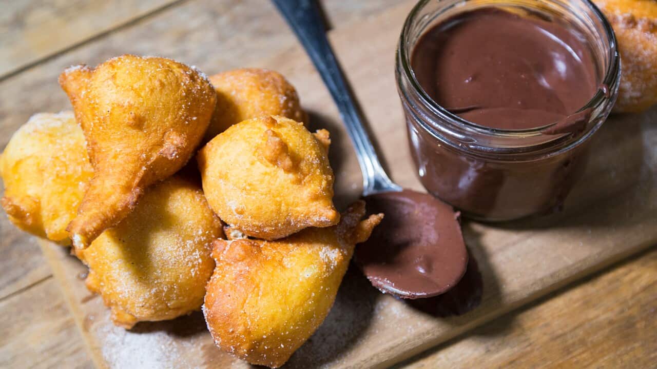 Vetkoek with chocolate orange dipping sauce