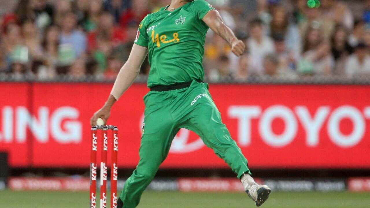 Dilbar Hussain of Melbourne Stars bowling during the Big Bash League (BBL) cricket match between the Melbourne Stars and the Brisbane Heat at the MCG in Melbourne, Saturday, January 25, 2020.