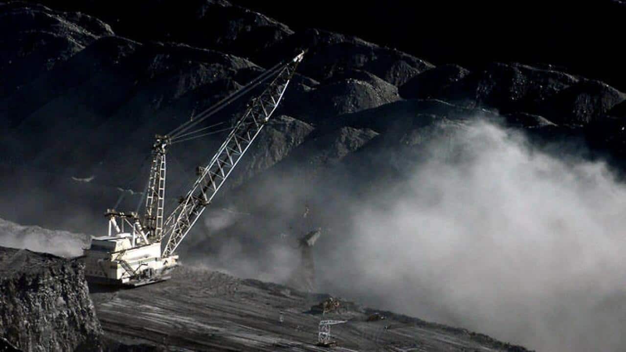An open cut mine in the Hunter Valley near Newcastle, Thursday, May 31, 2007. (AAP) (AAP Image/Dean Lewins