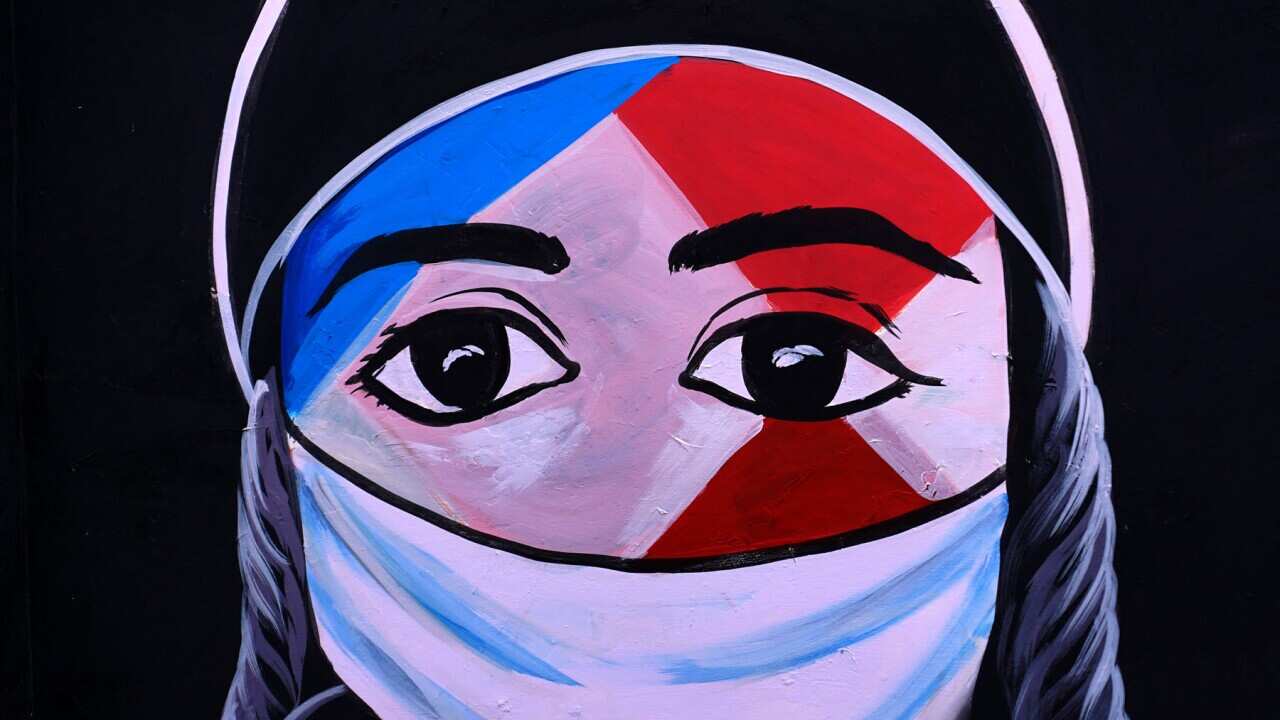 A coronavirus awareness painting in India