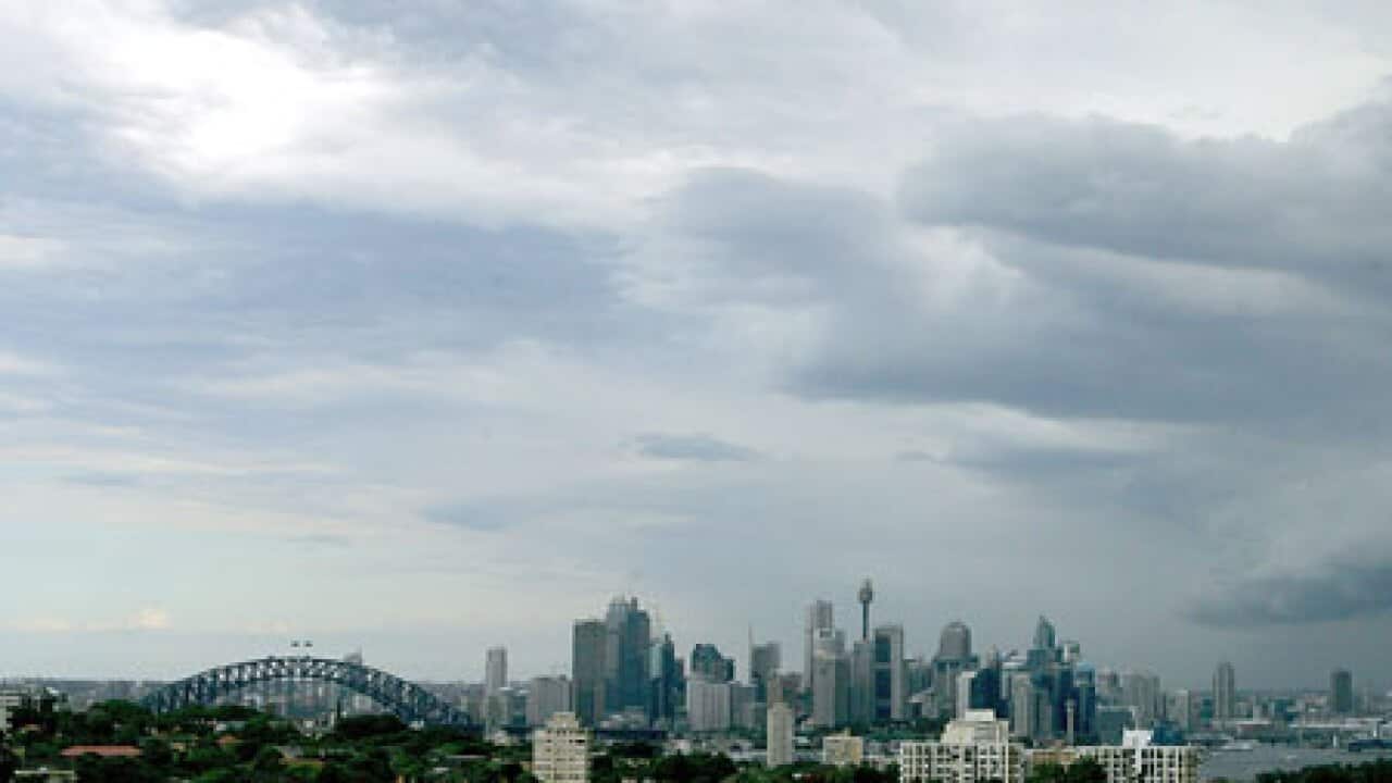 rainclouds_sydney_091026_B_getty_1507333555