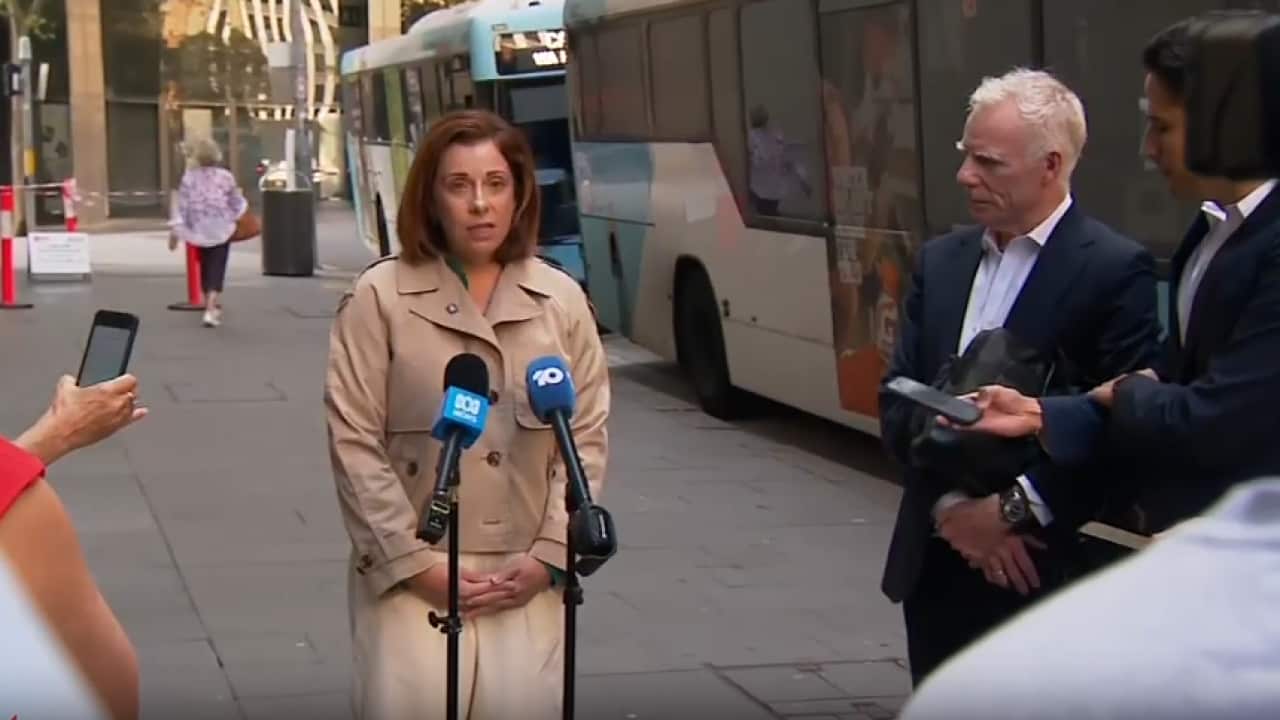 Communications Minister Anika Wells has written to the C-E-Os of Optus, Telstra and T-P-G and will meet them in Canberra on Tuesday [[7 Oct]] over Triple Zero concerns ahead of disaster season.