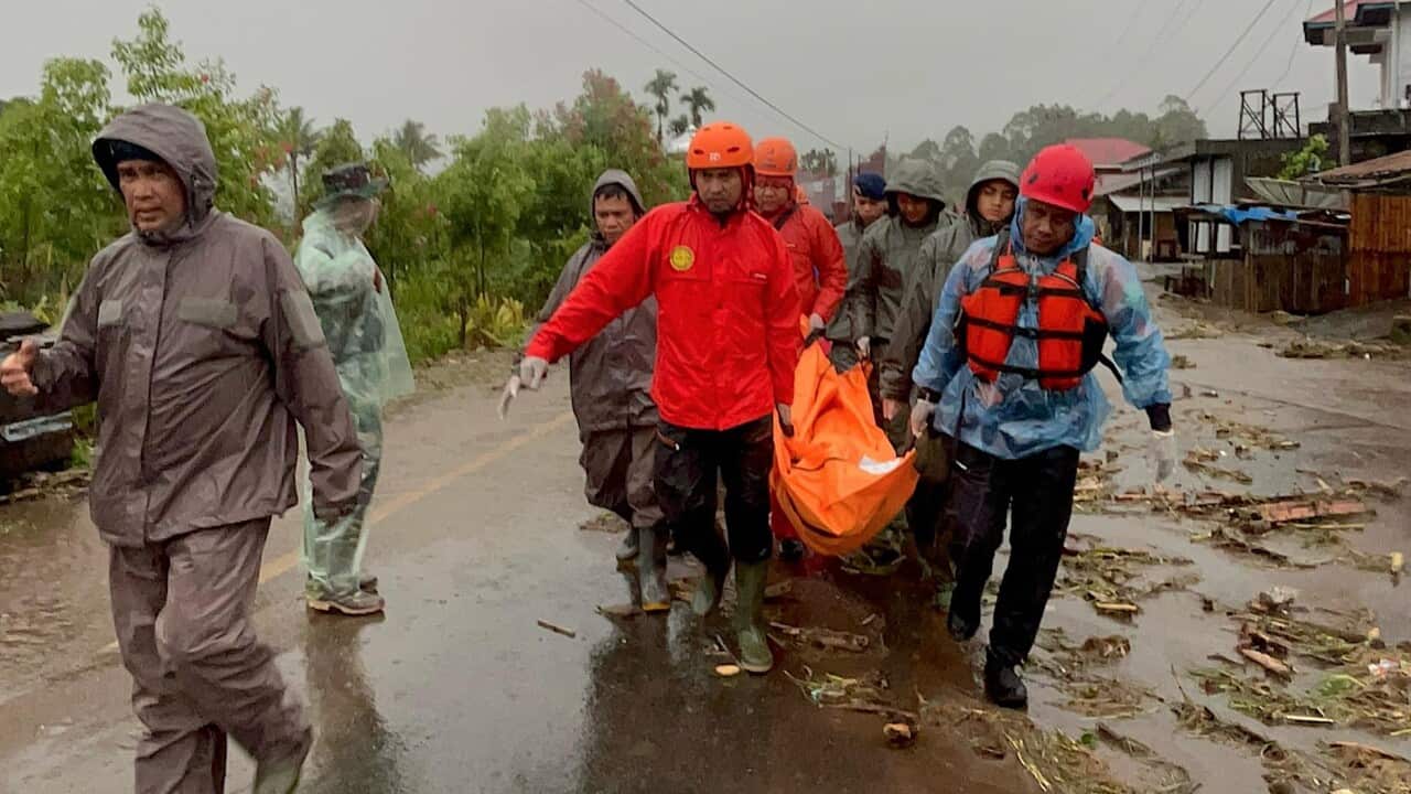 Southeast Asia floods: More than 400 killed as clean-up begins Southeast Asia floods: More than 400 killed as clean-up begins