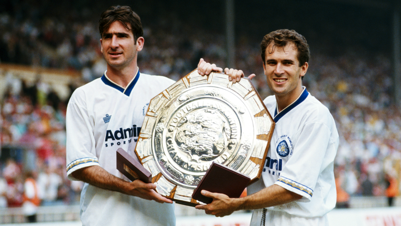 Tony Dorigo (R), Eric Cantona