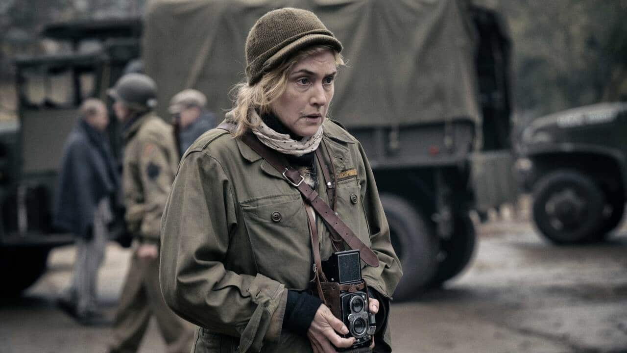 Kate-Winslet_LEE_Oct24-(3).jpg