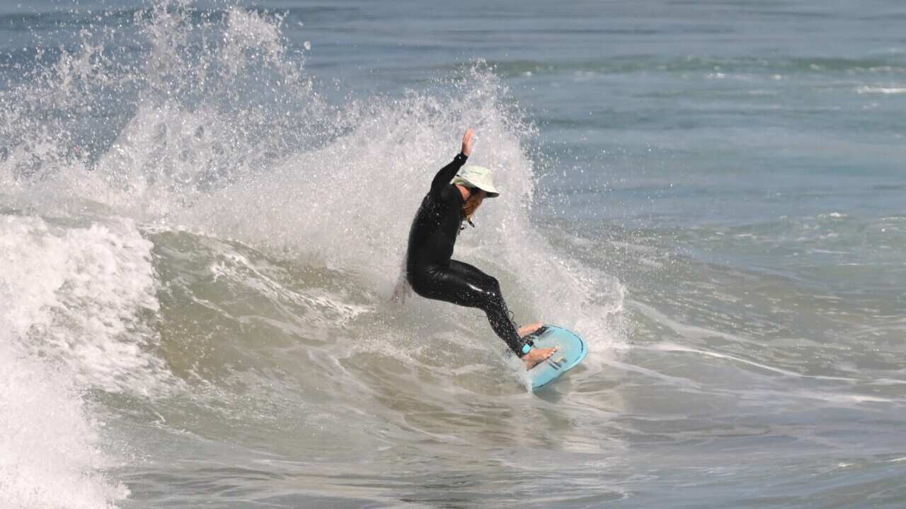Sydney surfer Blake Johnston breaks record for longest surf session