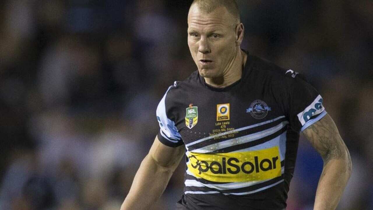Luke Lewis of the Sharks.